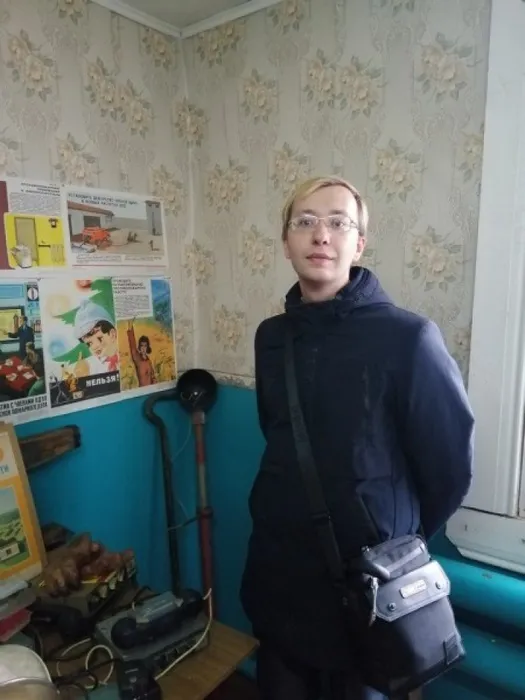 NR4436311b2349d5c32d406bad3db49f1b